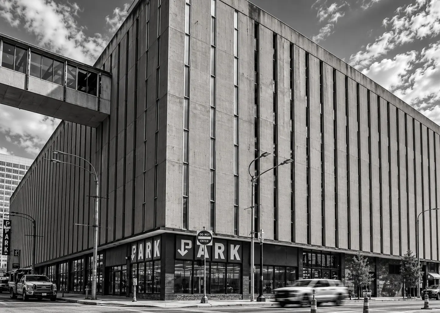 7th & Pine Parking Garage in Downtown St. Louis
